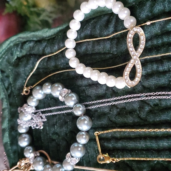 SOLD - Picture 5 of 13